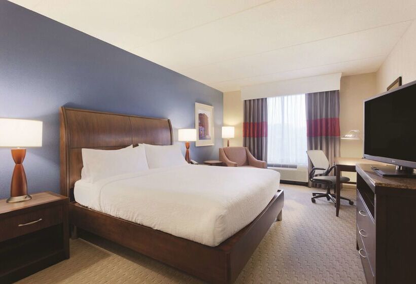 酒店 Hilton Garden Inn Falls Church