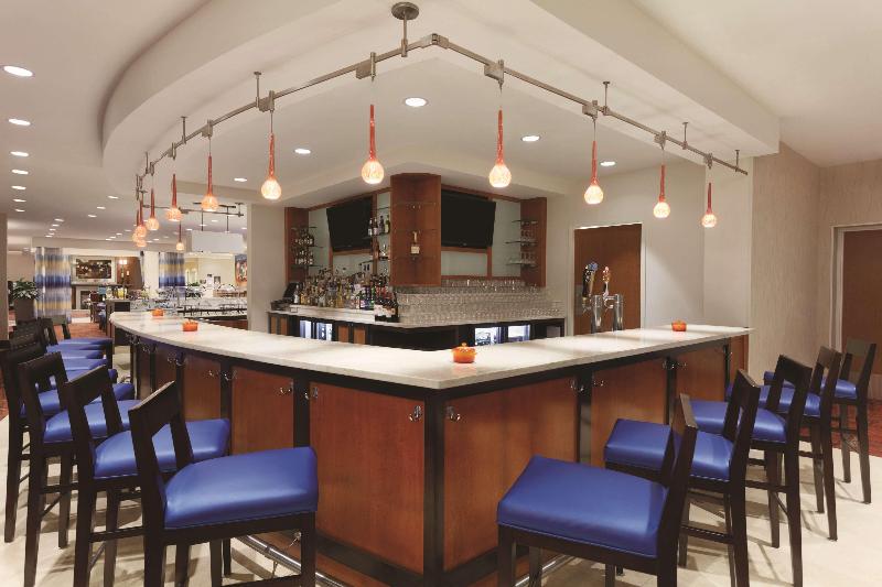 酒店 Hilton Garden Inn Falls Church