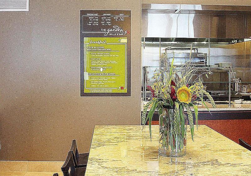 酒店 Hilton Garden Inn Falls Church