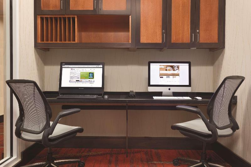 Отель Hilton Garden Inn Falls Church