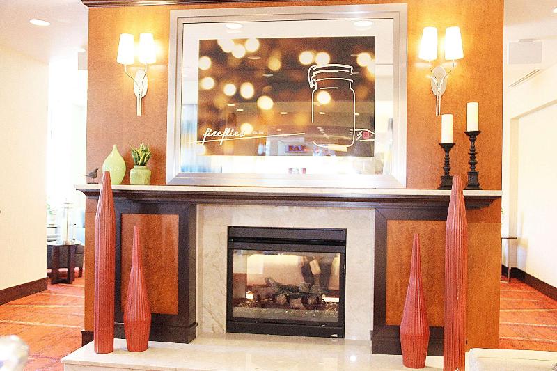 酒店 Hilton Garden Inn Falls Church