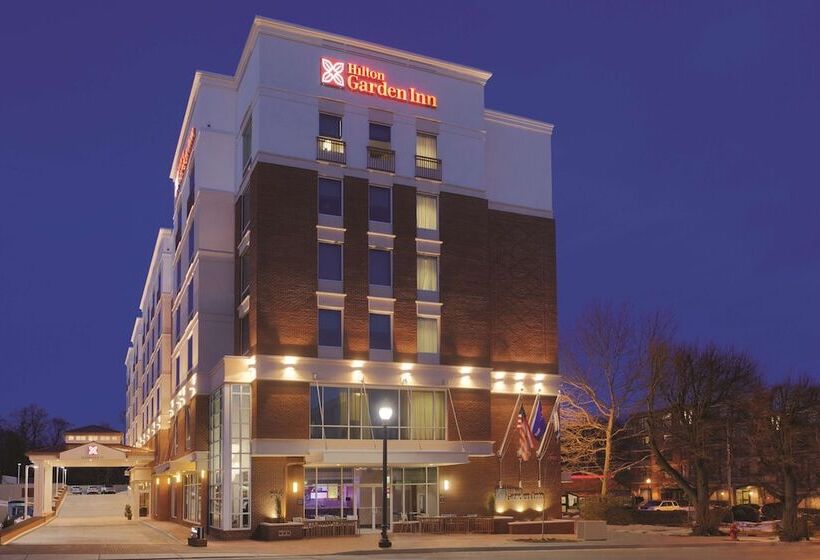酒店 Hilton Garden Inn Falls Church