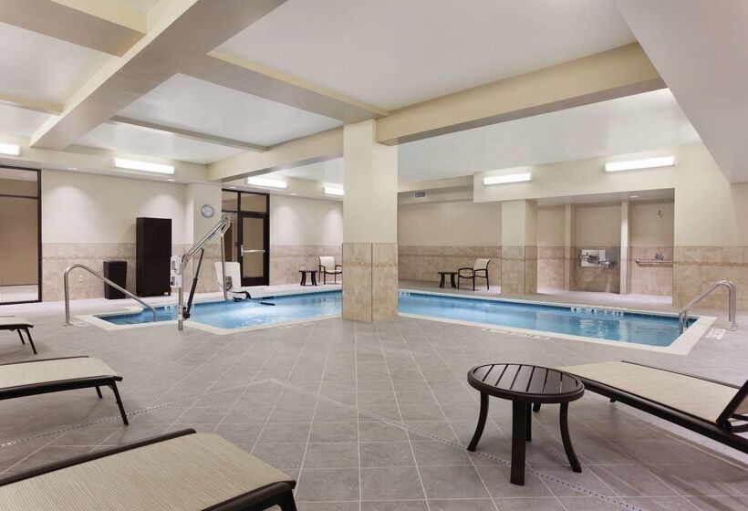 ホテル Hilton Garden Inn Rochester Downtown, Ny