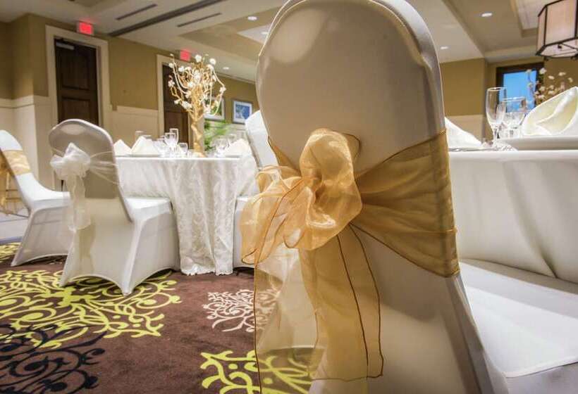 ホテル Hilton Garden Inn Rochester Downtown, Ny