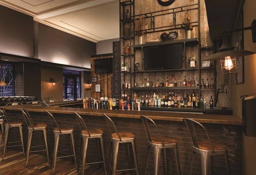 ホテル Hilton Garden Inn Rochester Downtown, Ny