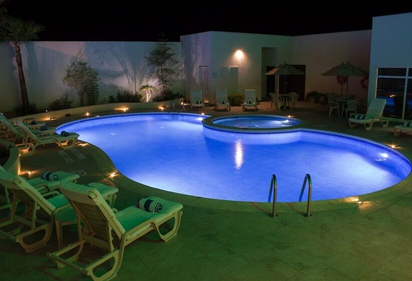 Holiday Inn Hotel & Suites Hermosillo Aeropuerto, An Ihg