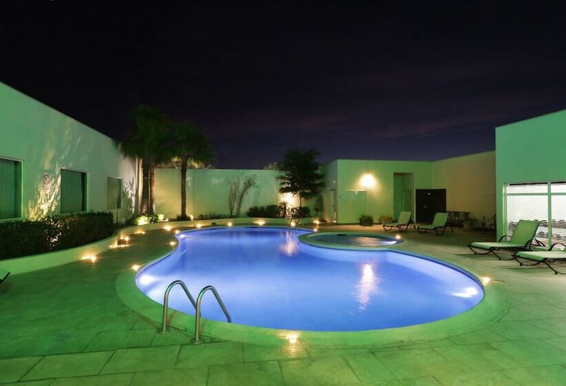 Holiday Inn Hotel & Suites Hermosillo Aeropuerto, An Ihg