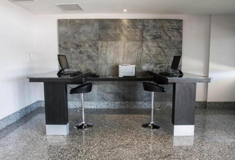 Holiday Inn Express Hotel & Suites Hermosillo, An Ihg