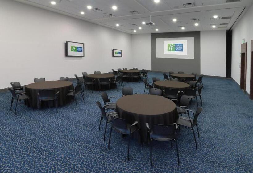 Holiday Inn Express Hotel & Suites Hermosillo, An Ihg