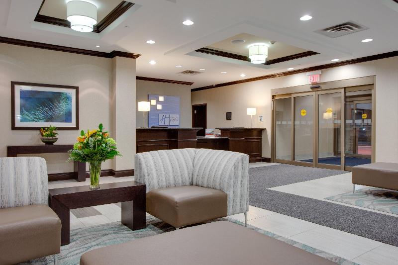 هتل Holiday Inn Express & Suites Ottawa East Orleans, An Ihg