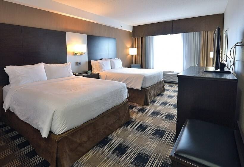 호텔 Holiday Inn Express & Suites Ottawa East Orleans, An Ihg