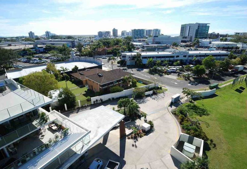 هتل Horton Apartments