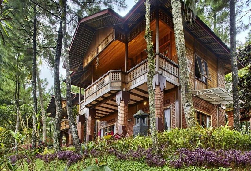 בית מלון כפרי Jambuluwuk Convention Hall & Resort Puncak