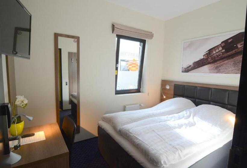 Отель Jomfru Ane