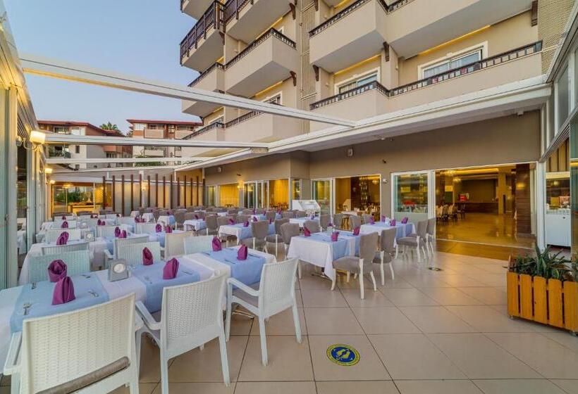 호텔 Justiniano Deluxe Resort