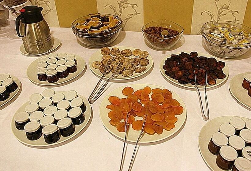 هتل Kelesler Park