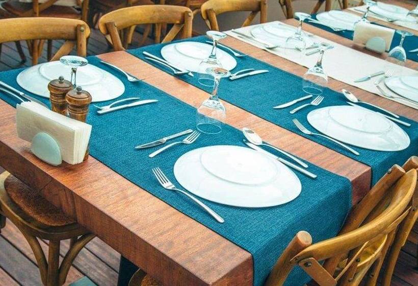 هتل Kelesler Park