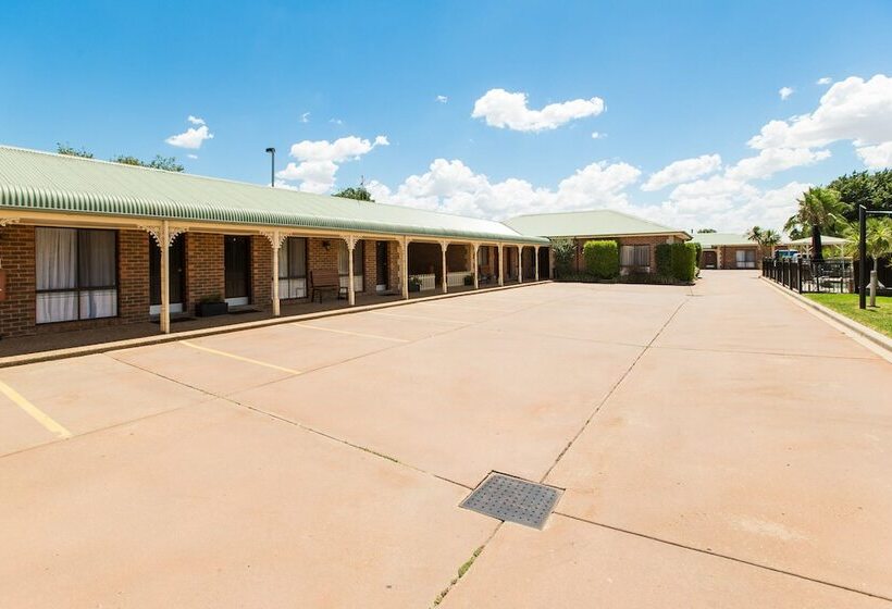 هتل Lincoln Cottage Motor Inn