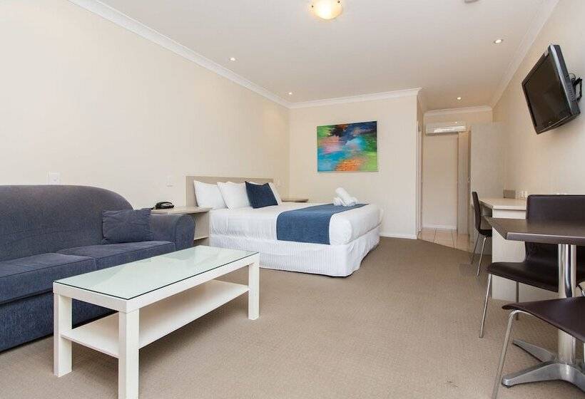 هتل Lincoln Cottage Motor Inn