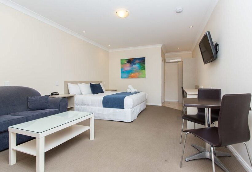 هتل Lincoln Cottage Motor Inn