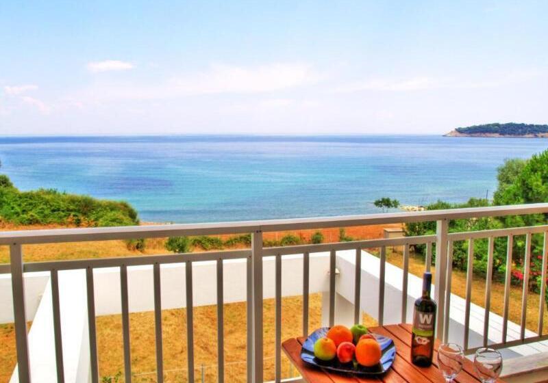 ホテル Maranton Beach