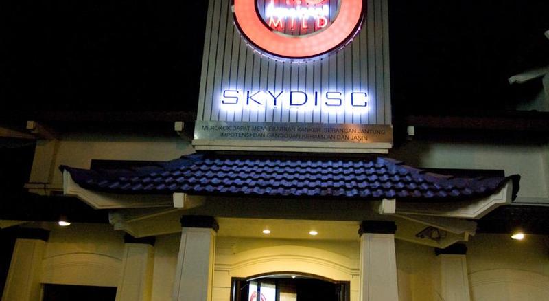 בית מלון כפרי Merdeka Kediri