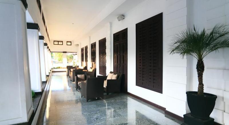 בית מלון כפרי Merdeka Kediri