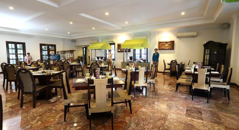 בית מלון כפרי Merdeka Kediri