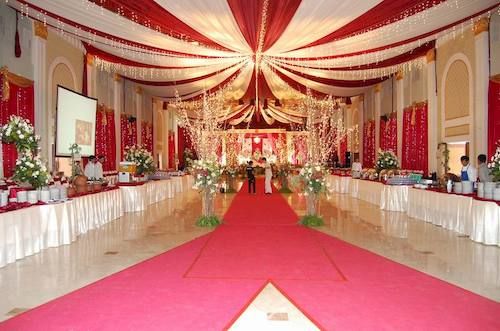 ホテル Mesra Business & Resort