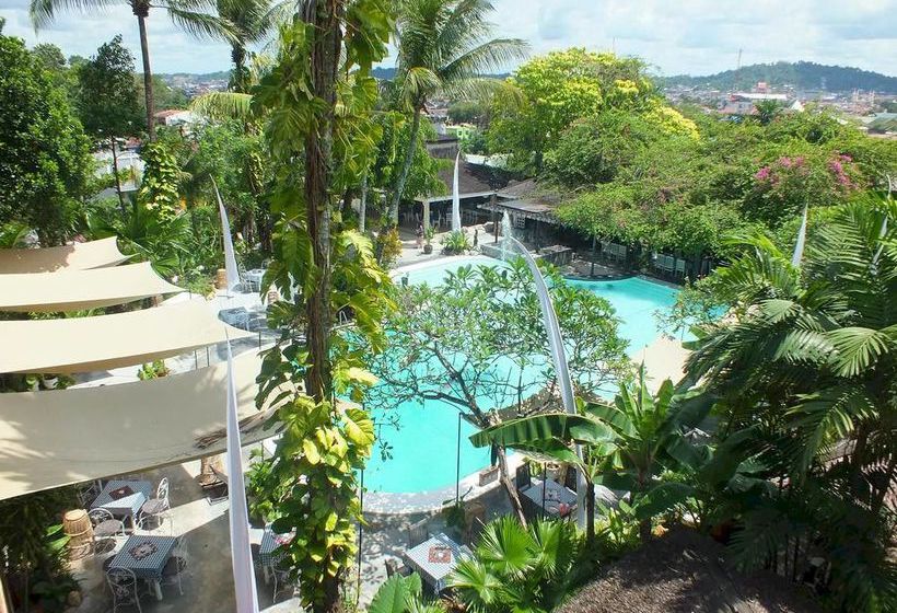 ホテル Mesra Business & Resort