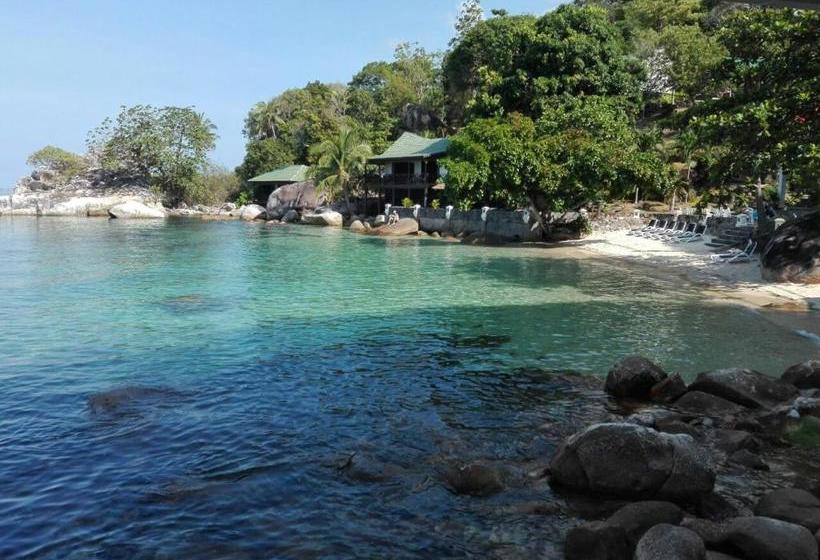 בית מלון כפרי Minang Cove Resort