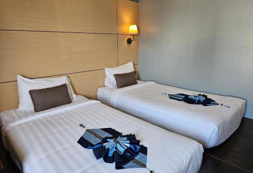 Montree Phuket Hotel, Sha Extra Plus