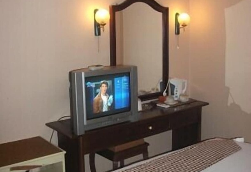 New Siliwangi Hotel & Restaurant