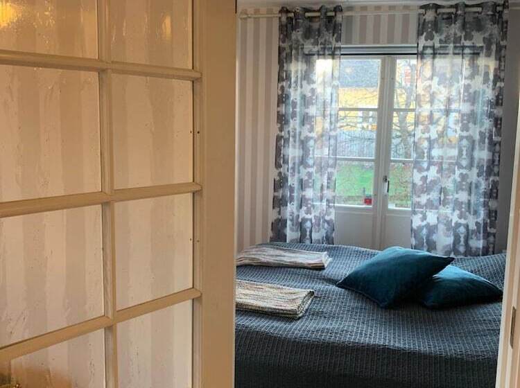 בית מלון כפרי Nya Pallas