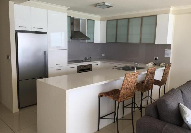 فندق Ocean Plaza Resort