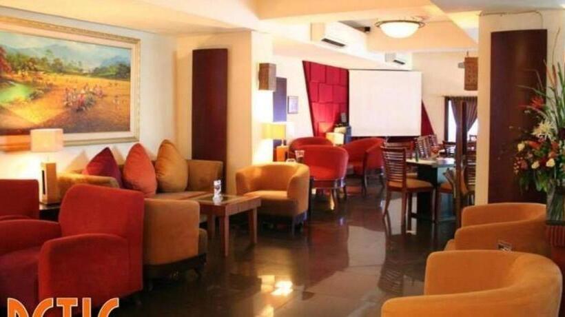 فندق Pacific Balikpapan