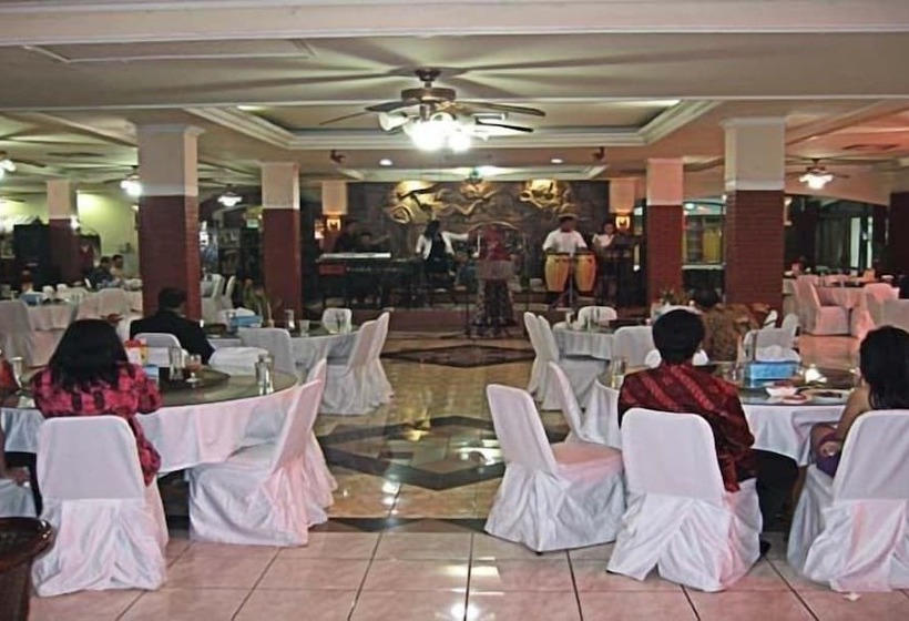 Отель Pondok Serrata Convention, Boutique & Tourist