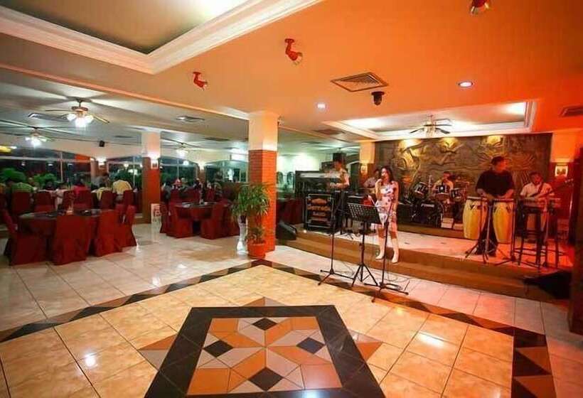 Отель Pondok Serrata Convention, Boutique & Tourist