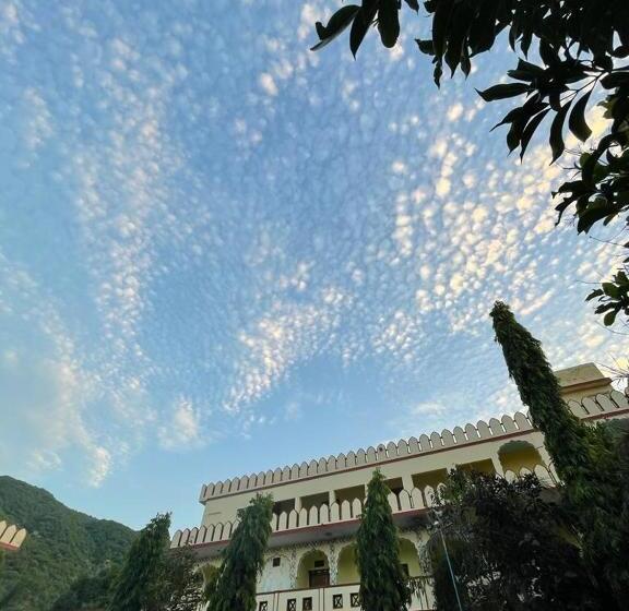 Отель Pushkar Heritage