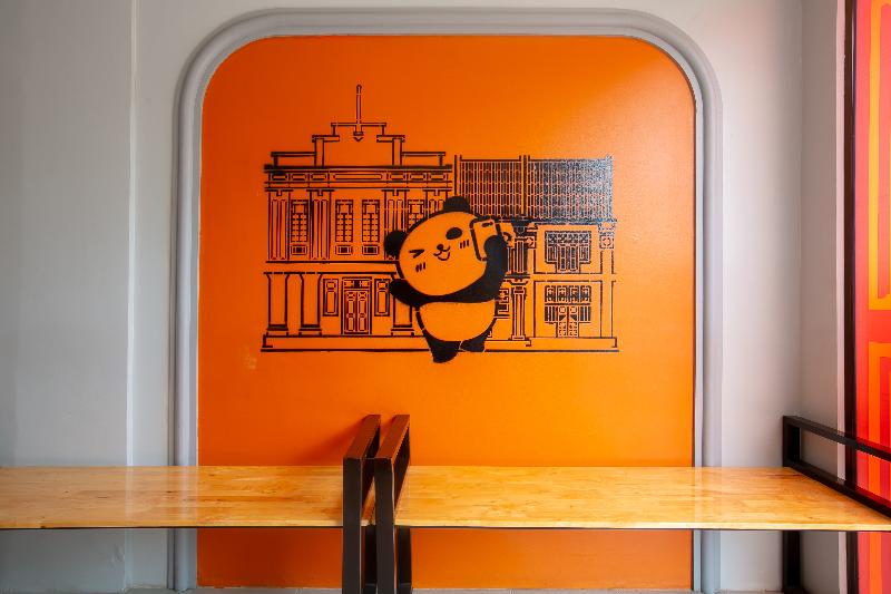 호텔 Recenta Style Phuket Town