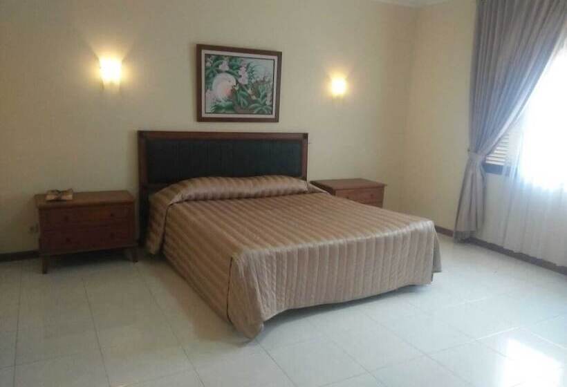 호텔 Resort Prima Sangkanhurip