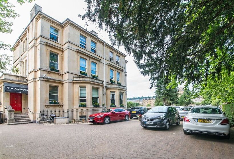 ホテル The Ayrlington Guesthouse