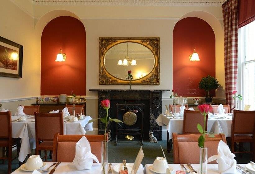 ホテル The Ayrlington Guesthouse