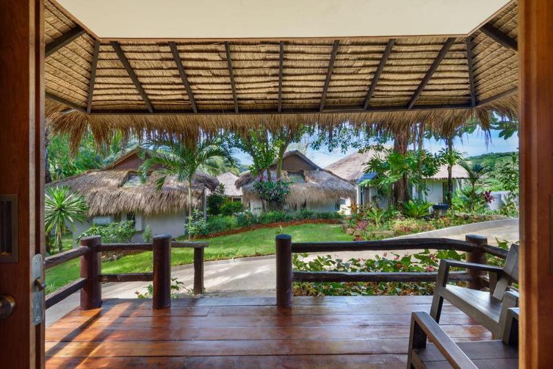 فندق The Beach Natural Resort Koh Kood