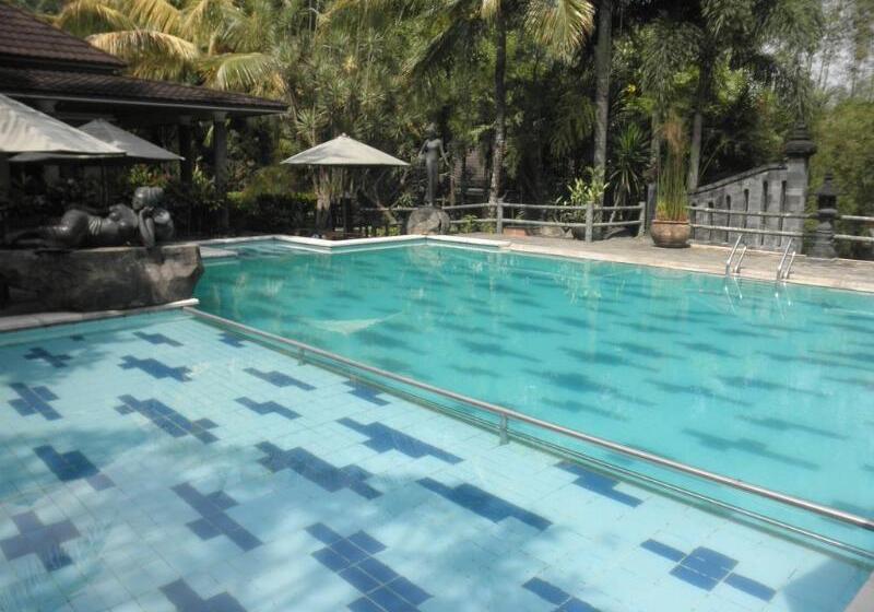 The Oxalis Regency Hotel Magelang