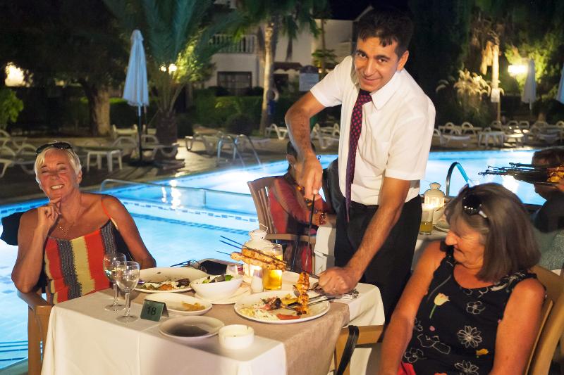 فندق The Ship Inn