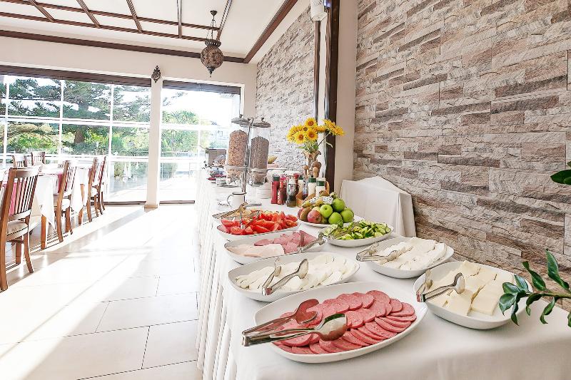 فندق The Ship Inn