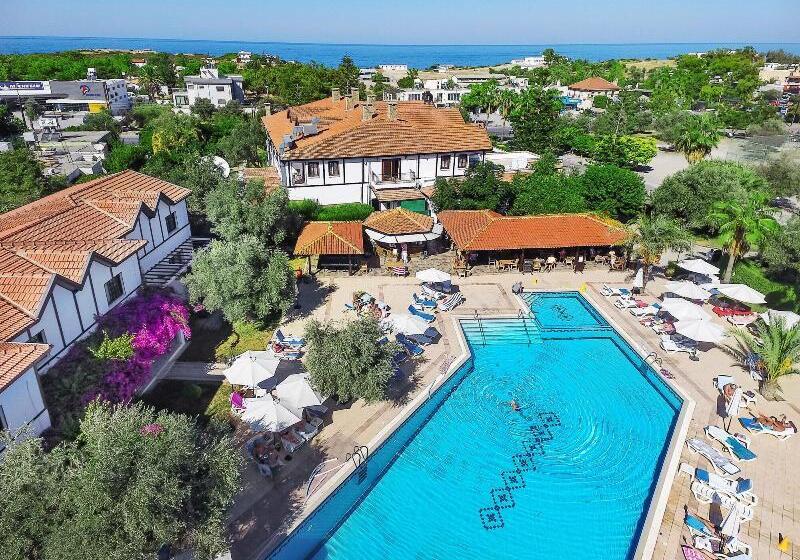 فندق The Ship Inn