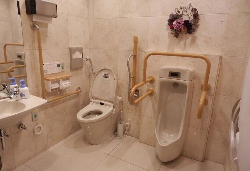 Отель Toyoko Inn Gifu Hashimaeki Shingansen Minamiguchi