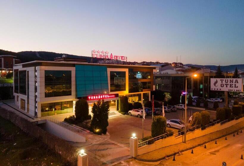 هتل Tuna